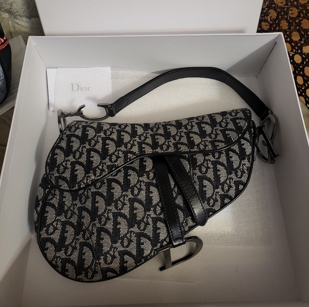Authentic Christian Dior Trotter saddle bag - Picture 4 of 11